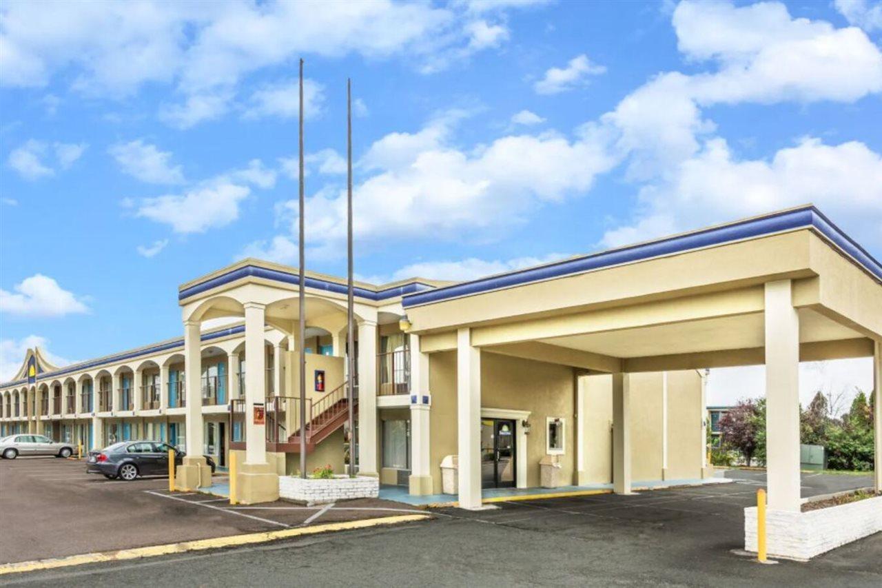 Days Inn By Wyndham Ashland Exteriér fotografie