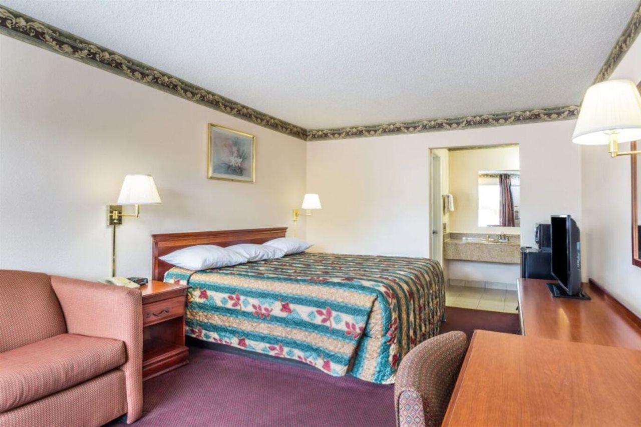 Days Inn By Wyndham Ashland Exteriér fotografie