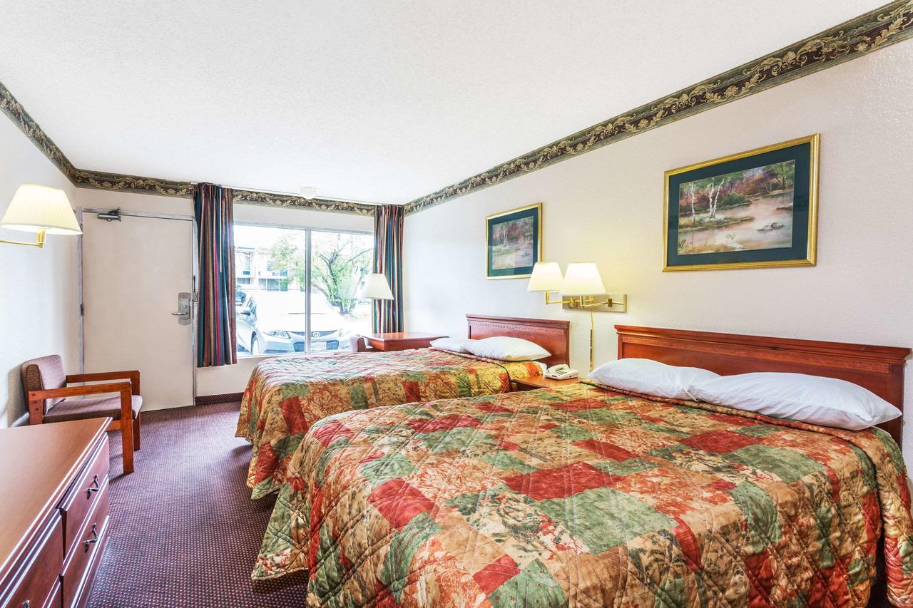 Days Inn By Wyndham Ashland Exteriér fotografie